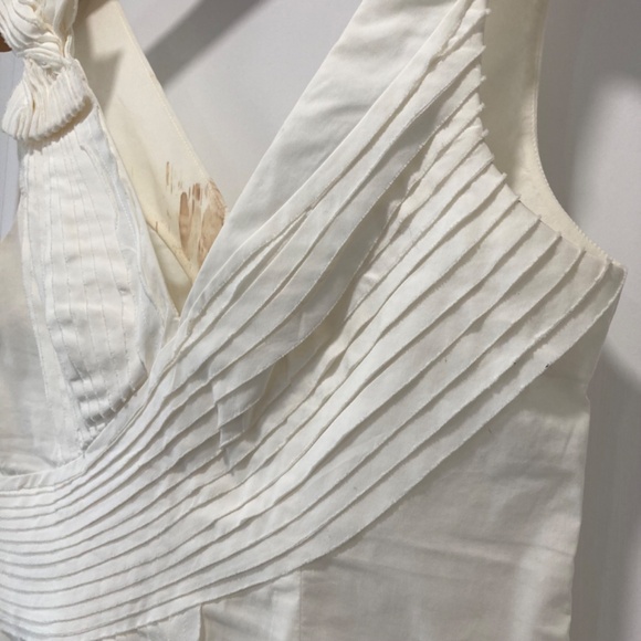 BCBG MaxAzria White Cotton V-Neck Bow Fitted Top Size XXS - Picture 4 of 13